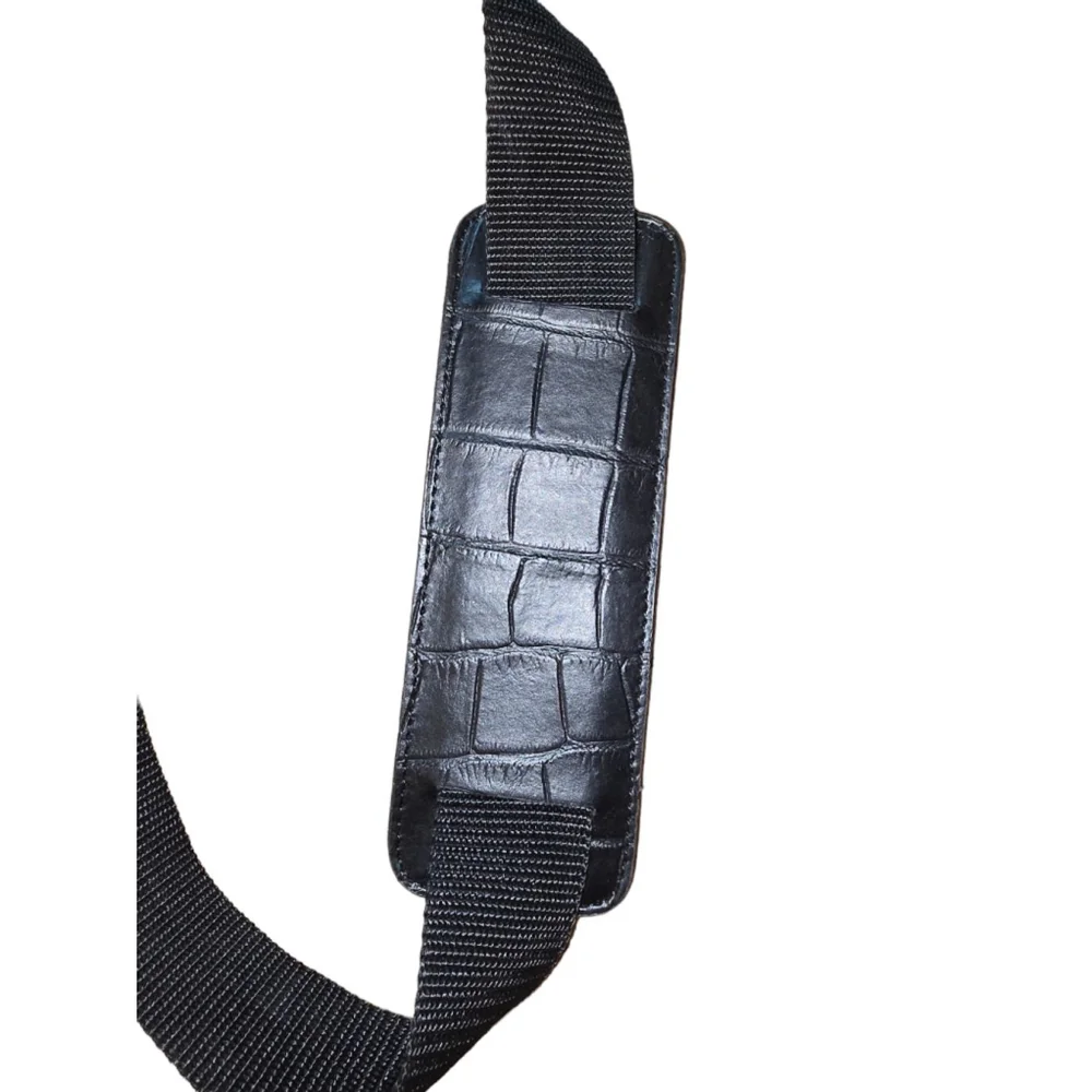 Vintage Kenneth Cole Reaction Black Faux Leather Crocodile Pattern Briefcase Bag - Picture 14 of 16